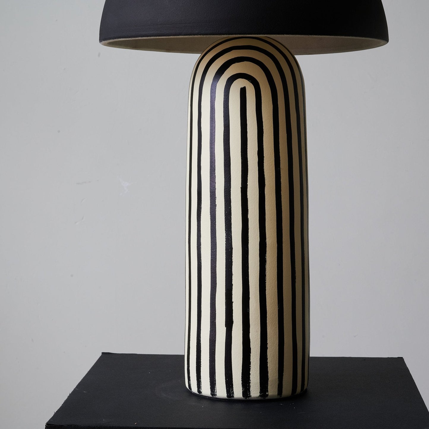 Ribbed Glow Table Lamp
