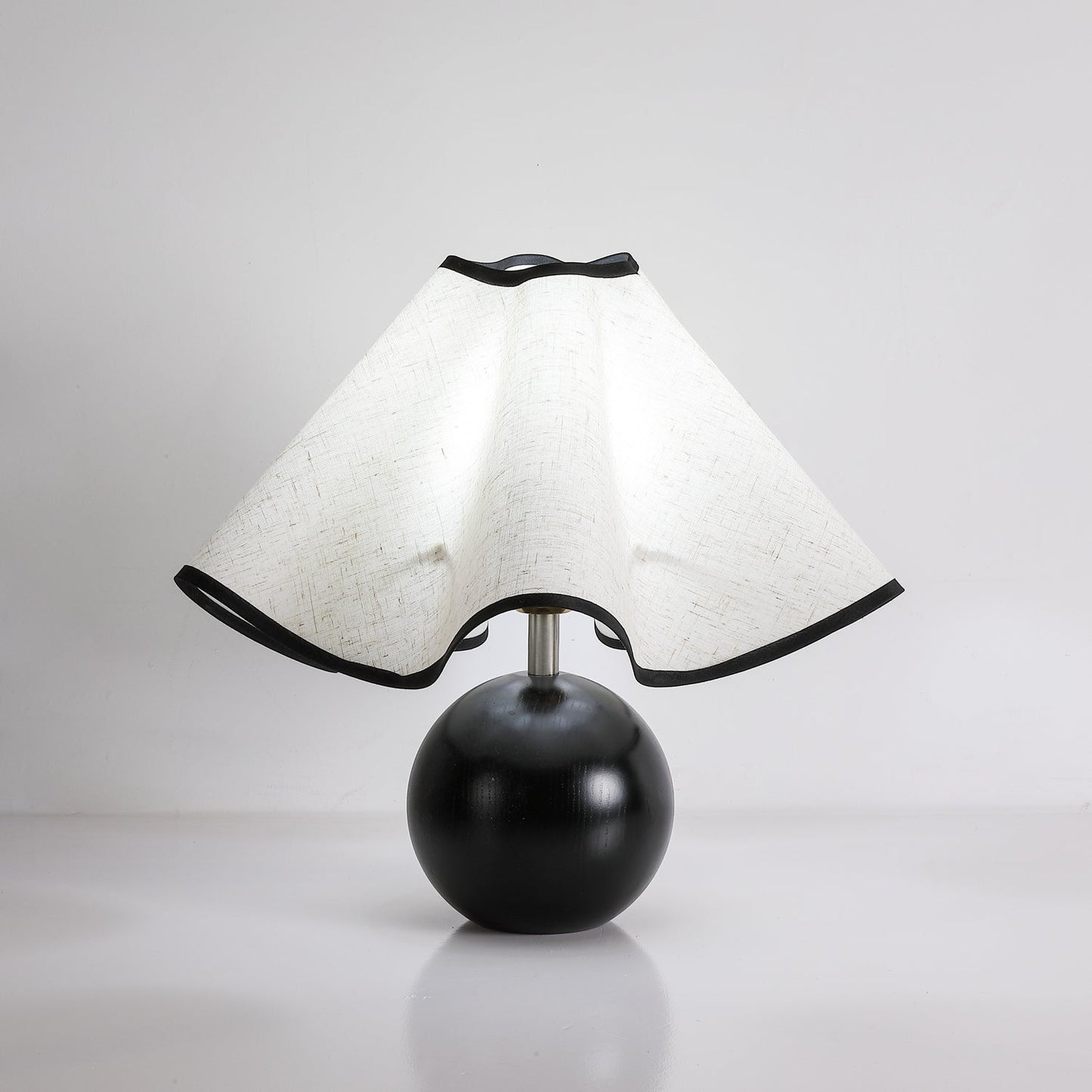 Ripple Shade Table Lamp