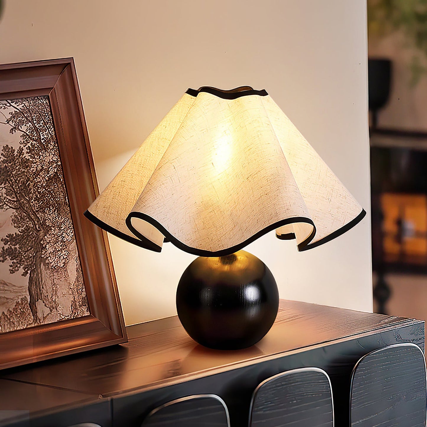 Ripple Shade Table Lamp