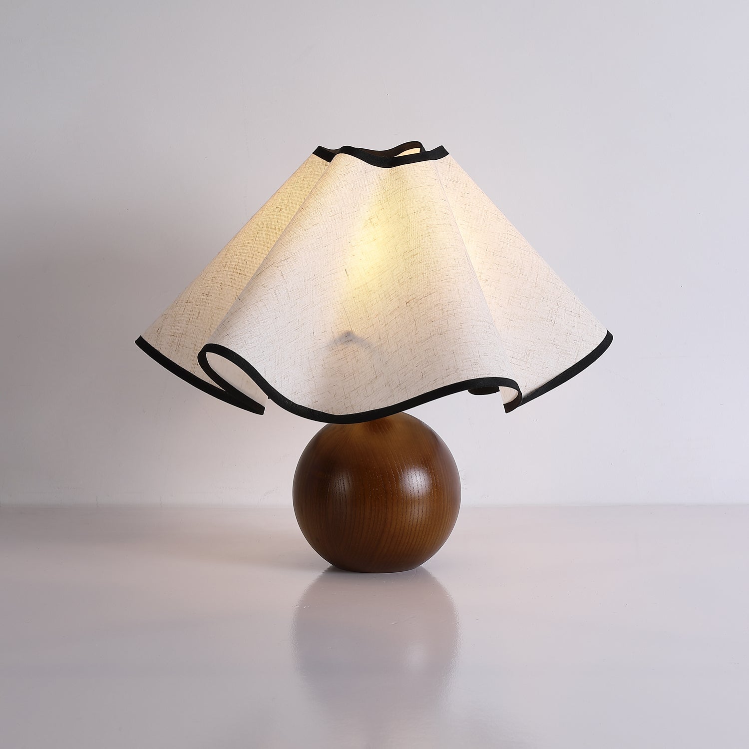 Ripple Shade Table Lamp