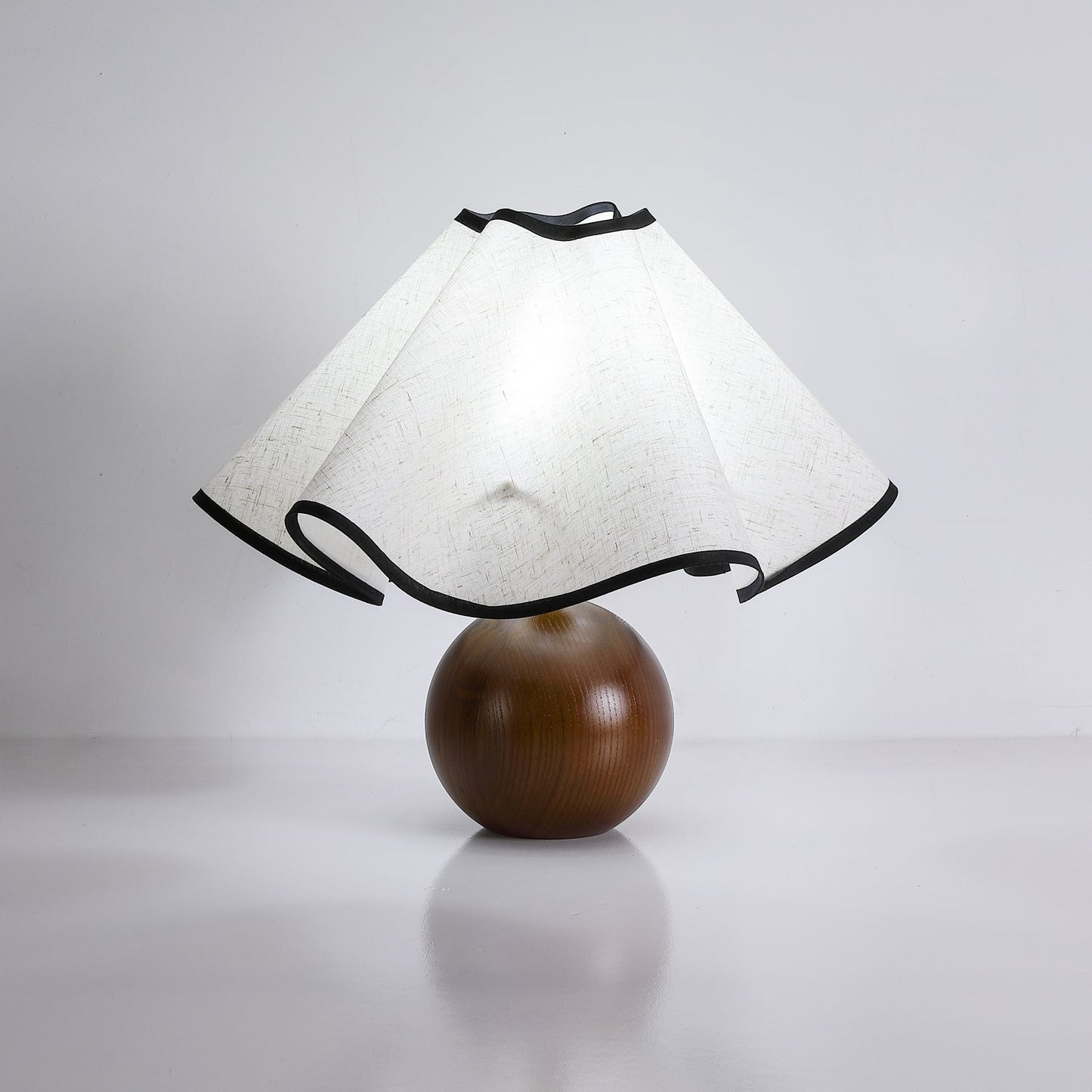 Ripple Shade Table Lamp