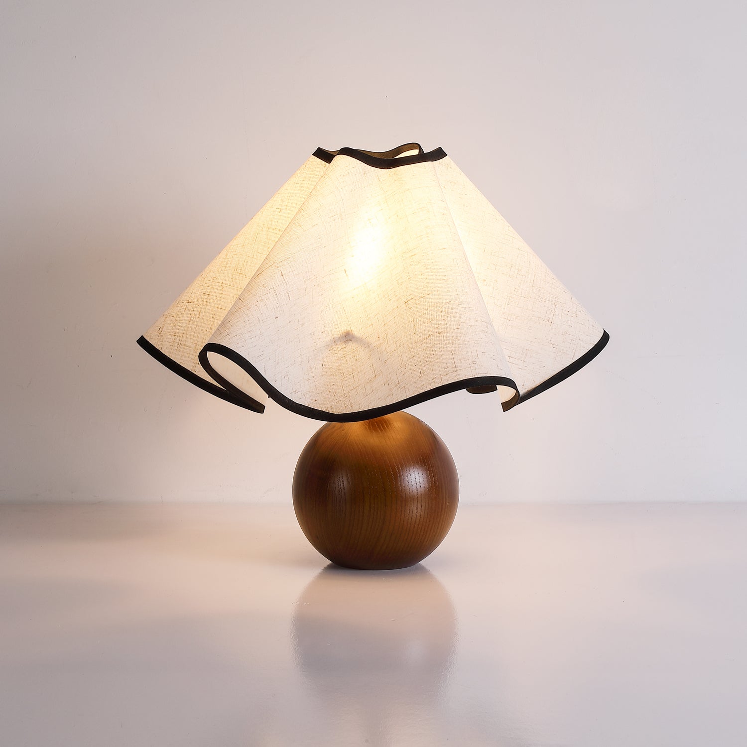 Ripple Shade Table Lamp