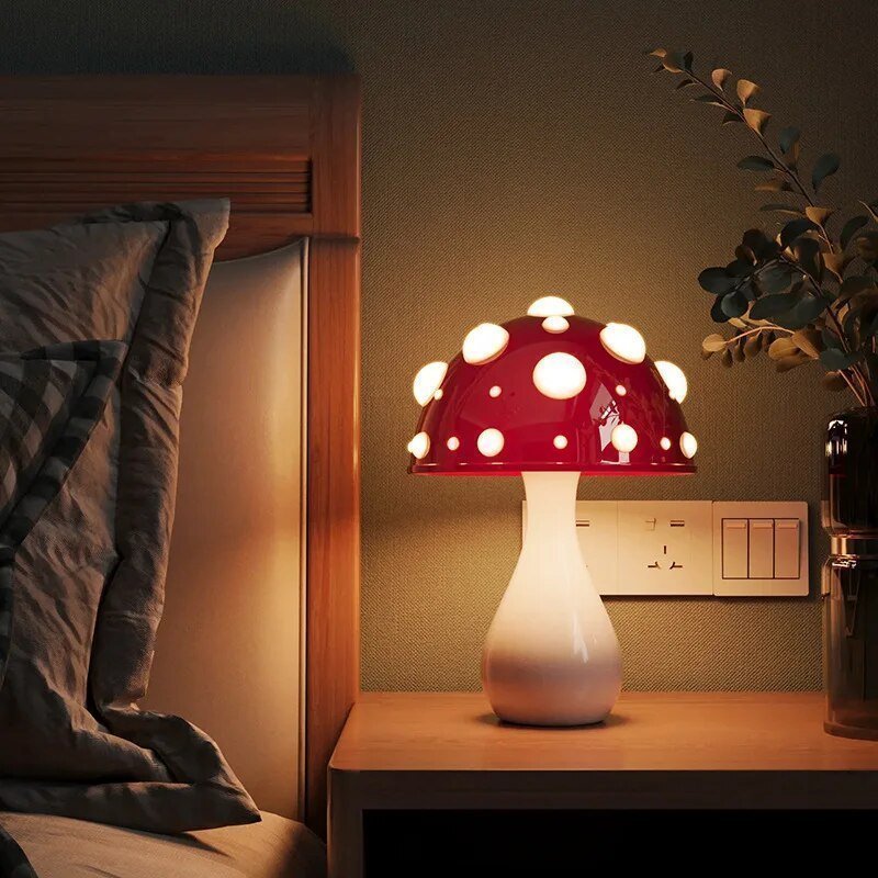 Cozy Mushroom Table Lamp